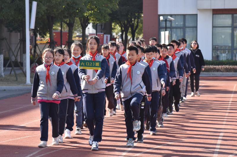 DSC_7097.JPG DSC_7097.JPG