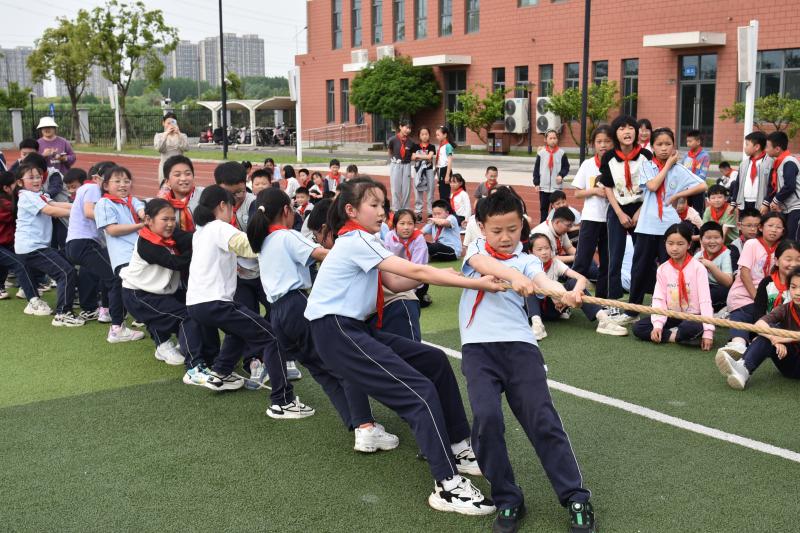 DSC_5925.JPG DSC_5925.JPG