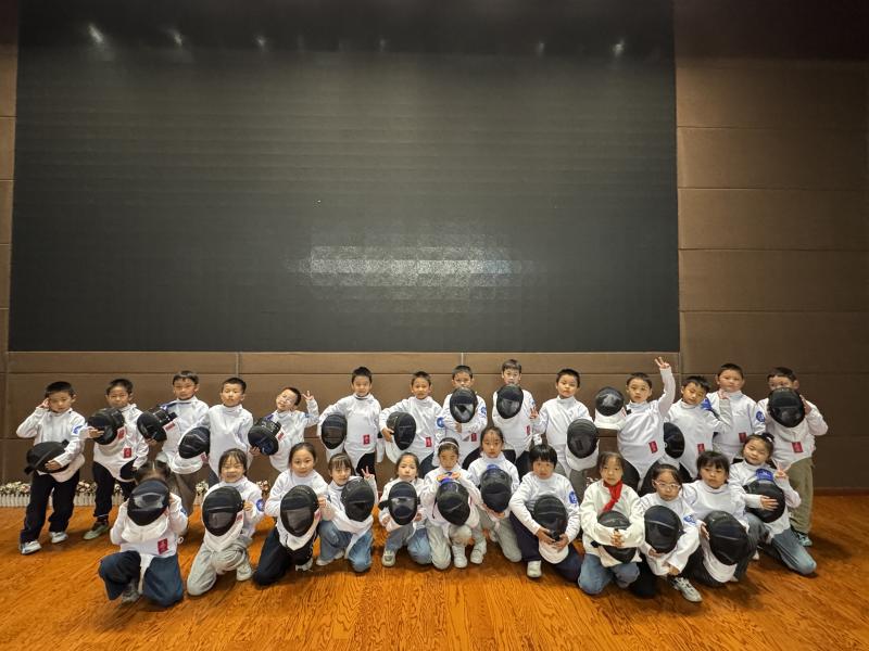 6击剑社团.jpg 6击剑社团.jpg